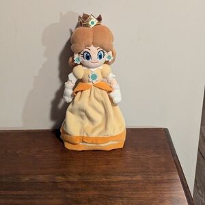 Nintendo Mario Yellow Princess Daisy Plush Toy. 9 Inches